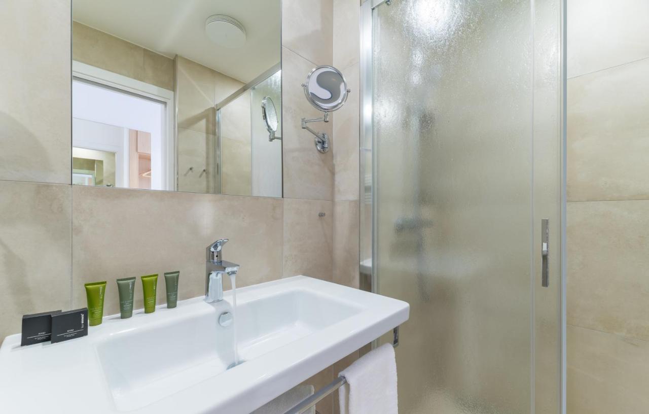 Wellness Hotel Iris Pavlov Ngoại thất bức ảnh